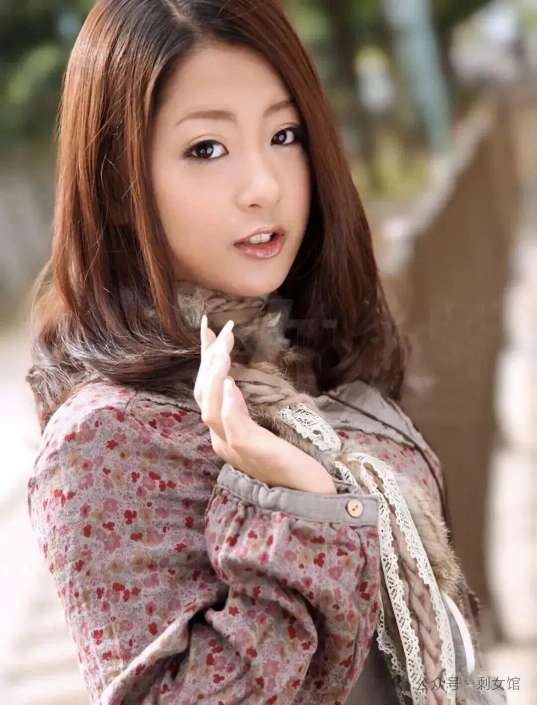 小草影视 2025热门影视